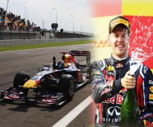 Puzzle Sebastian Vettel γιορτάζει τη νίκη του στο Grand Prix της Τουρκίας (2011)